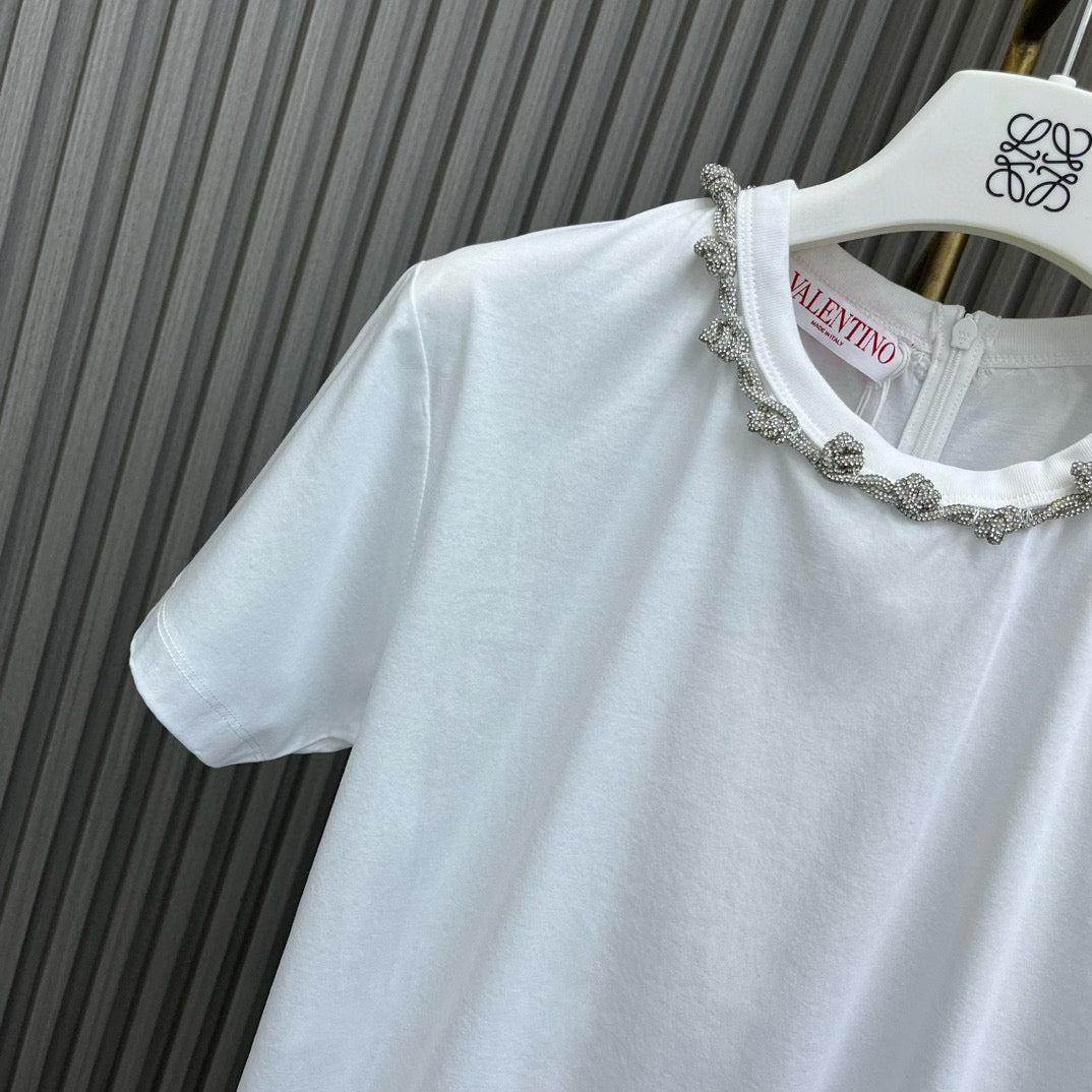 T-shirt ras du cou fait main avec strass