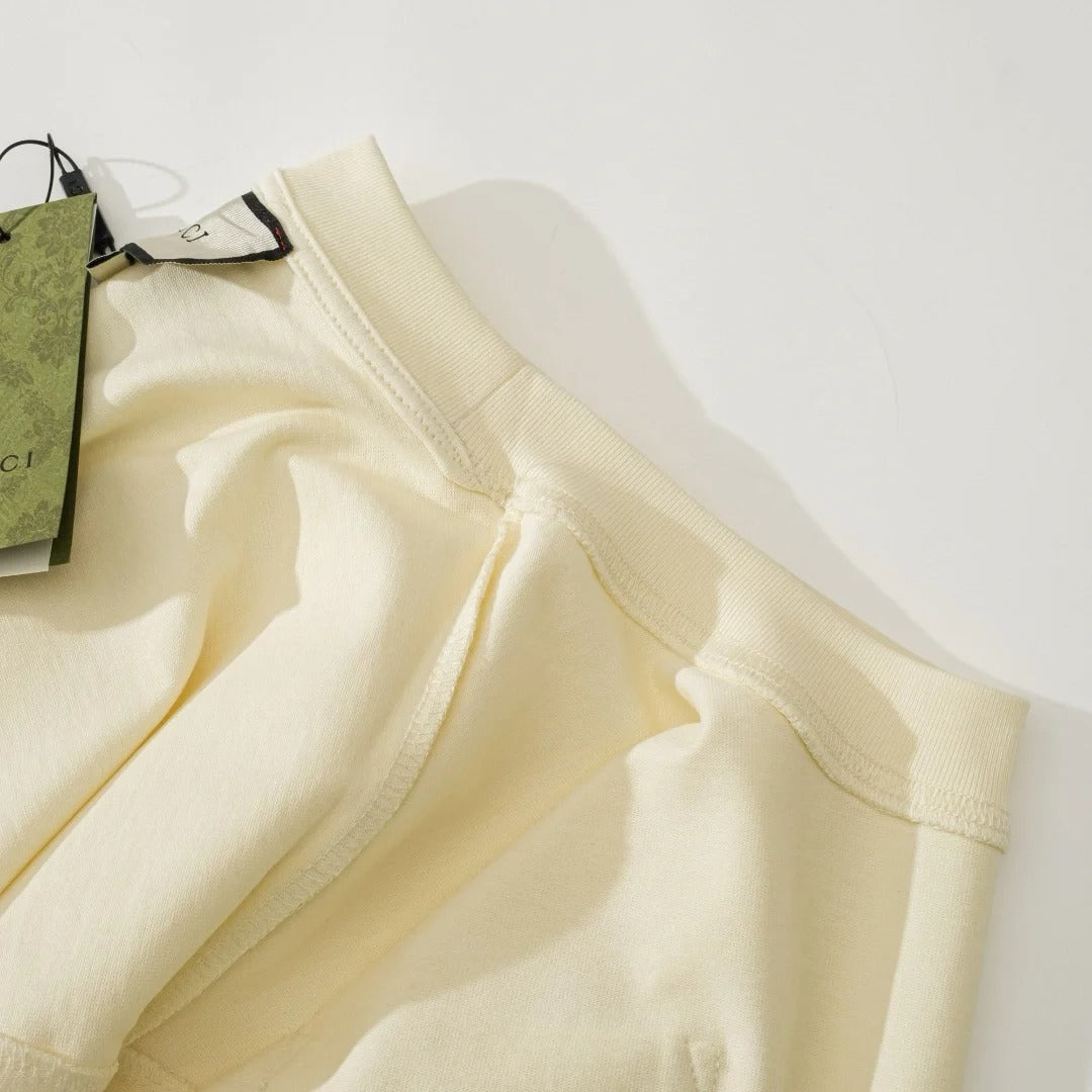 T-shirt à manches courtes avec poche plaquée et broderie G entrelacés classique