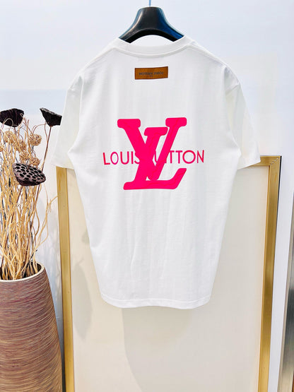 Nouveau t-shirt de broderie classique