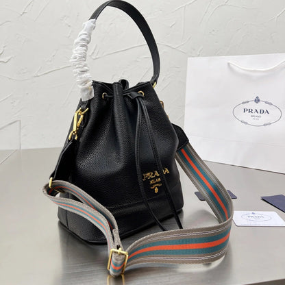 Double Shoulder Strap Lychee Bucket Bag