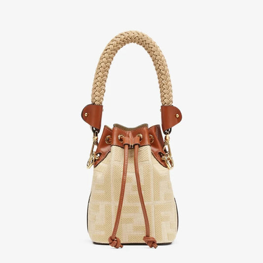 Natural straw mini-bag