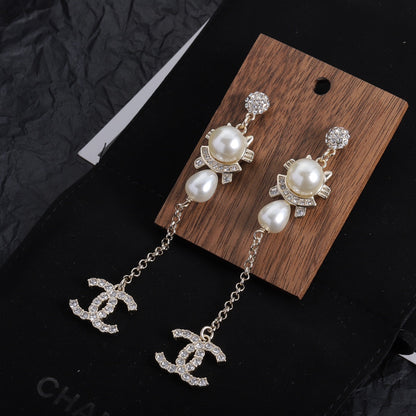 Pendientes Largos de Perlas Vintage de Moda
