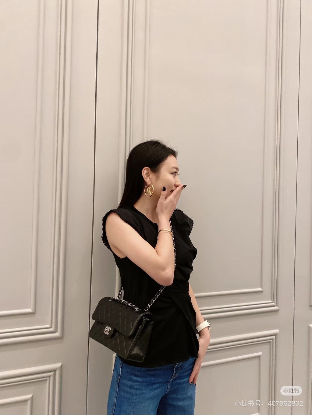 Classic Black Quilted Leather Bag | Black & Gold 🖤