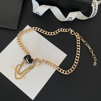 Collar con Colgante de Corazón