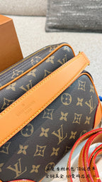 Men’s Vintage Brown Monogram Shoulder Bag