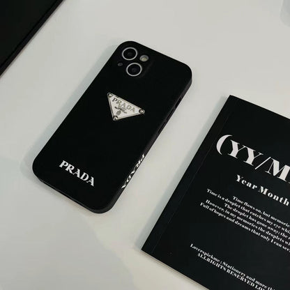 Coque souple classique en caoutchouc avec monogramme