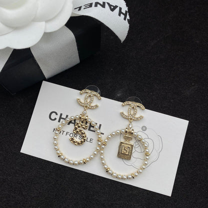 Pendientes de perlas con colgante de botella de perfume Lucky 5