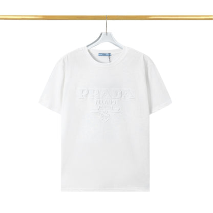 T-shirt à impression en relief