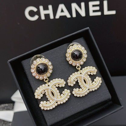 Pendientes de Diamantes y Cristales de Flores