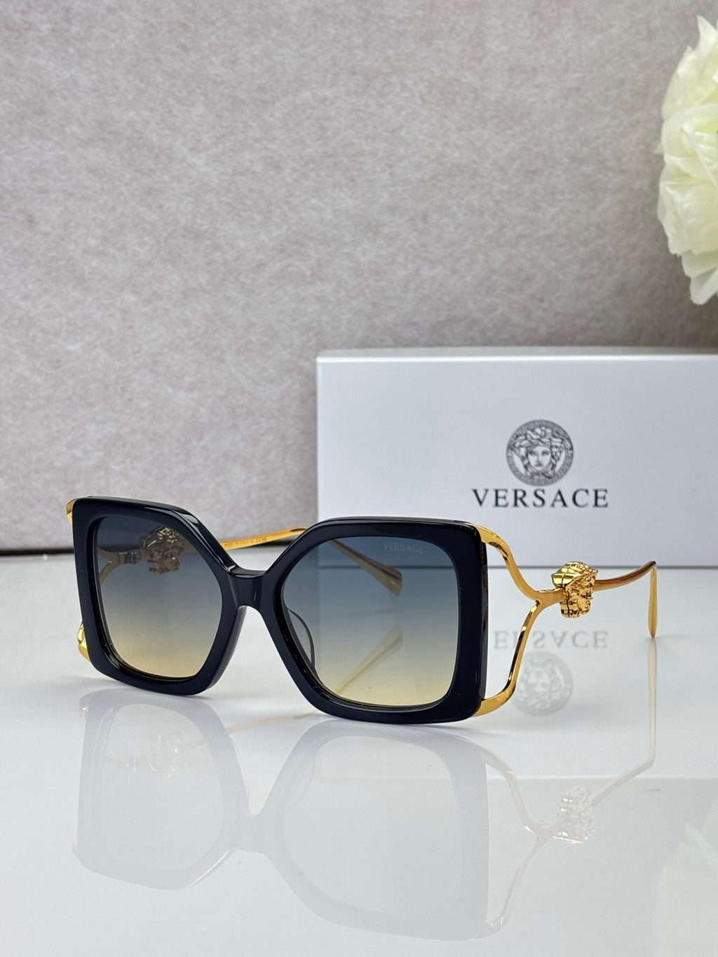6 Color Square Chain Temple Sunglasses - VE4502U