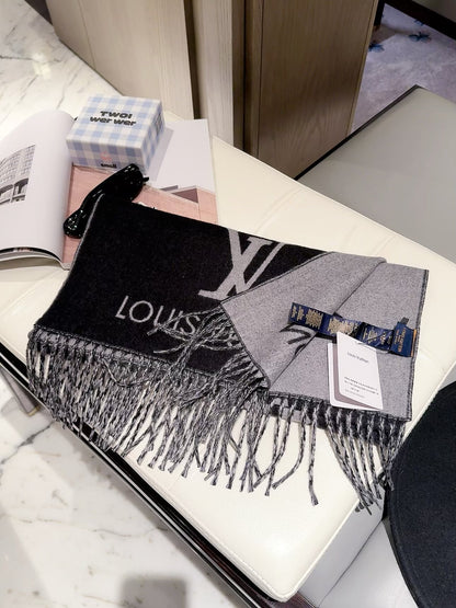 2026 New Oversized Jacquard Cashmere Scarf