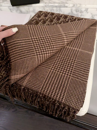 ✨ 2026 New Double-Sided Cashmere Scarf – Two Patterns, Two Styles