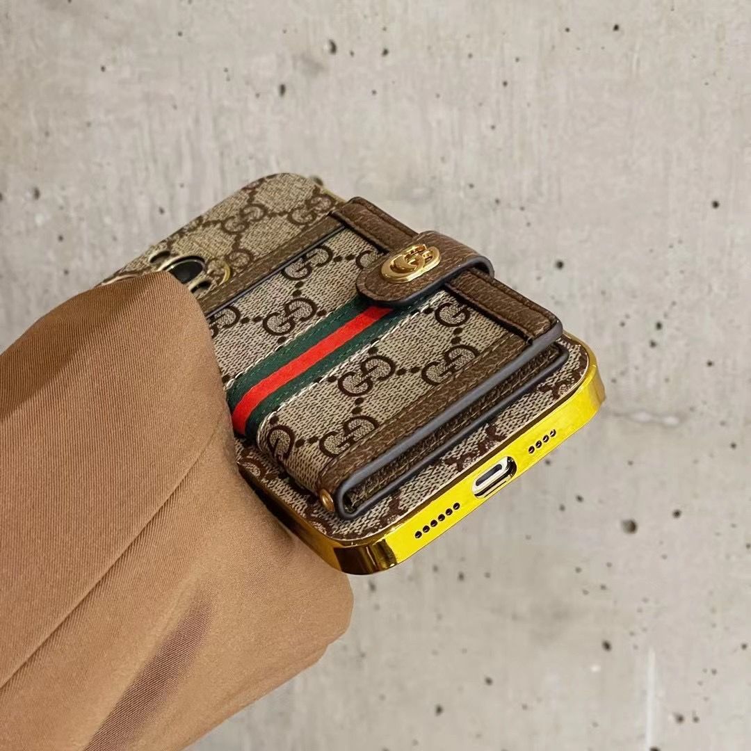 Étui pour cartes à bord doré