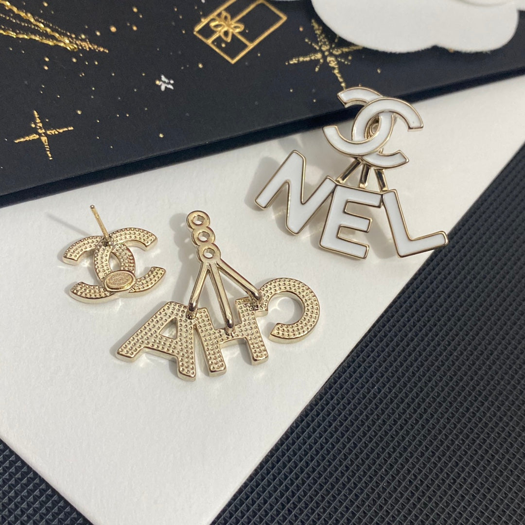 Pendientes Colgantes con Iniciales de Moda