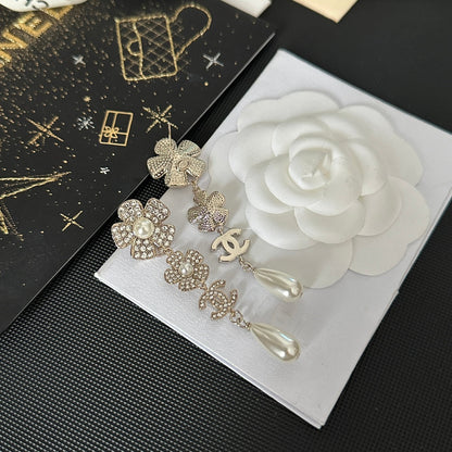 Pendientes Vintage de Doble Flor con Diamantes de Imitación