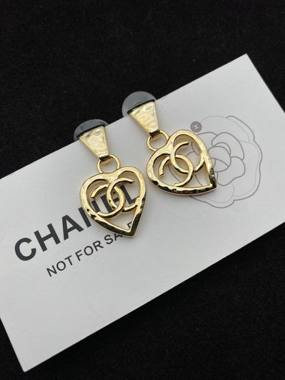 Pendientes Corazón Hueco de Temperamento