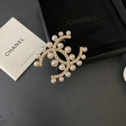 Broche de mode classique