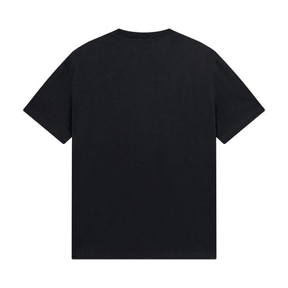 T-shirt brodé créatif