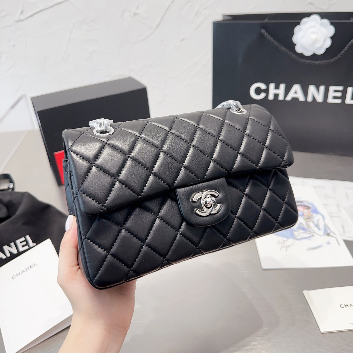 Sac Classique à Rabat, petite taille, finition argentée
