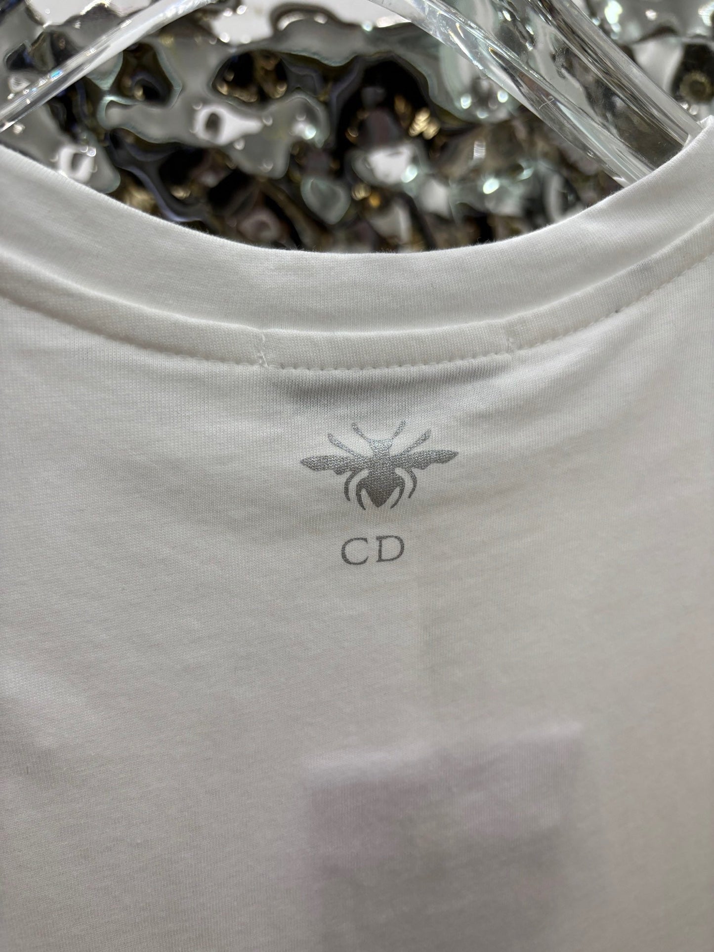 Nouveau T-shirt papillon en maille brodée