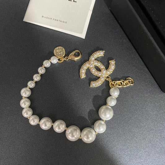 Bracelet de perles élégant