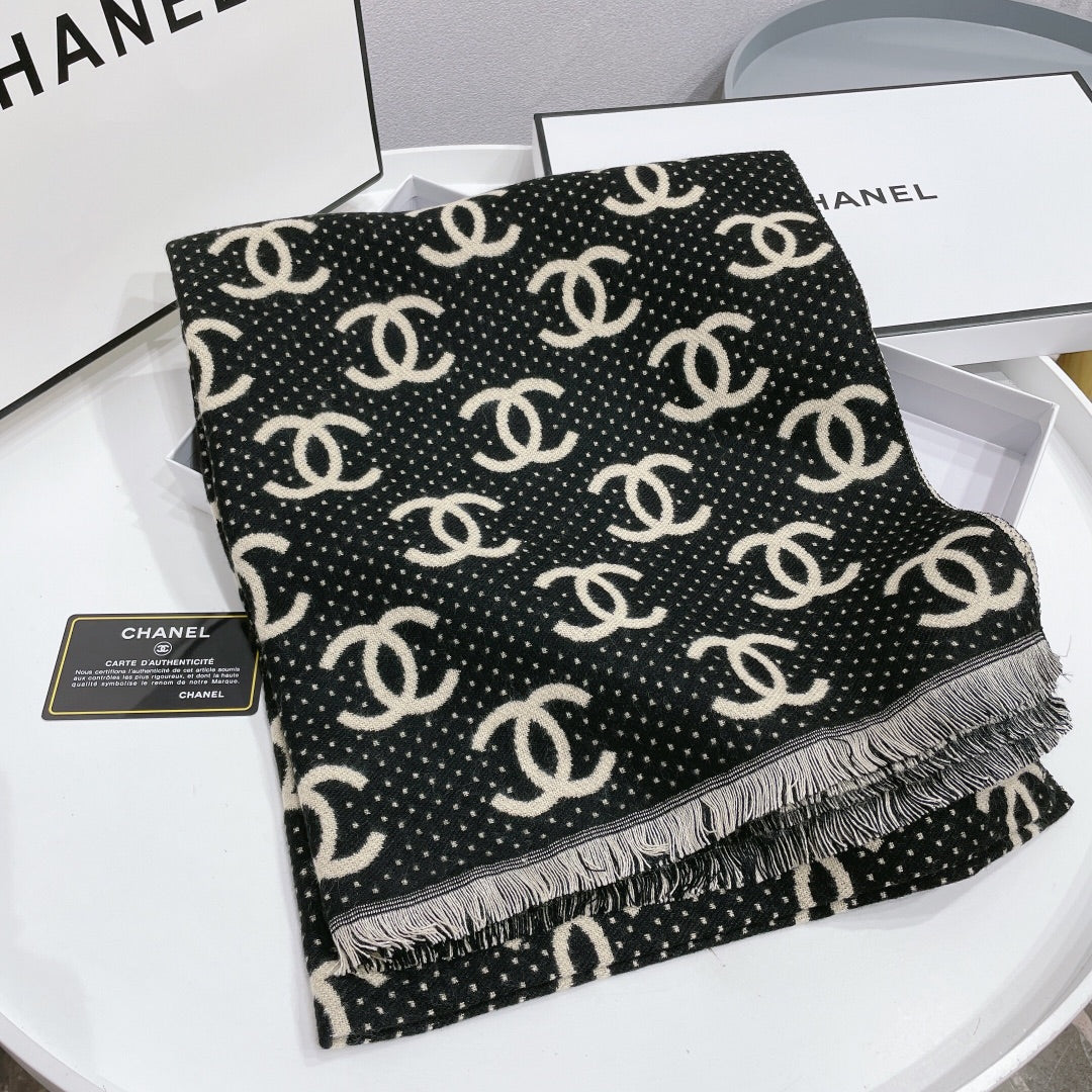 Bufanda pequeña jacquard con logo de temperamento y borde roto