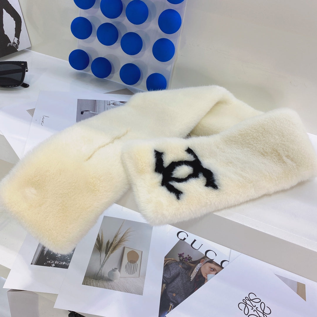 Écharpe polyvalente en peluche de vison