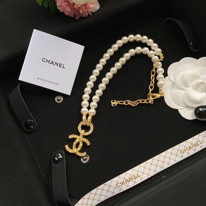 Collar Perla Logo Galleta