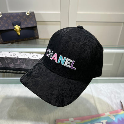 Casquette de baseball brodée colorée à motif 3D