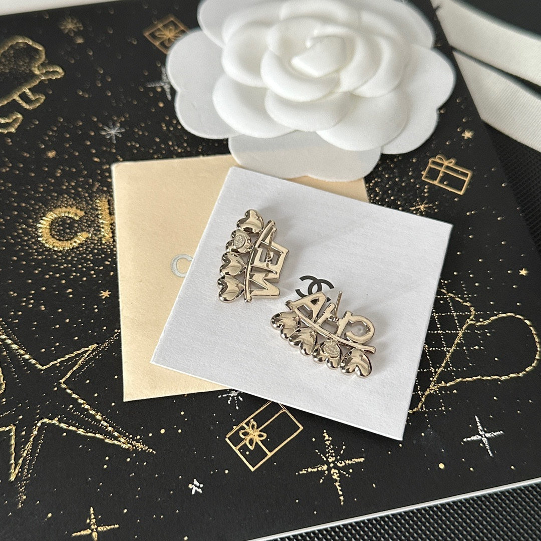 Aretes Corazón con Letra