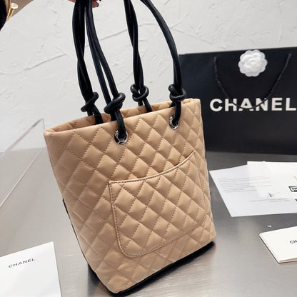 Bolso de cuero pequeño
