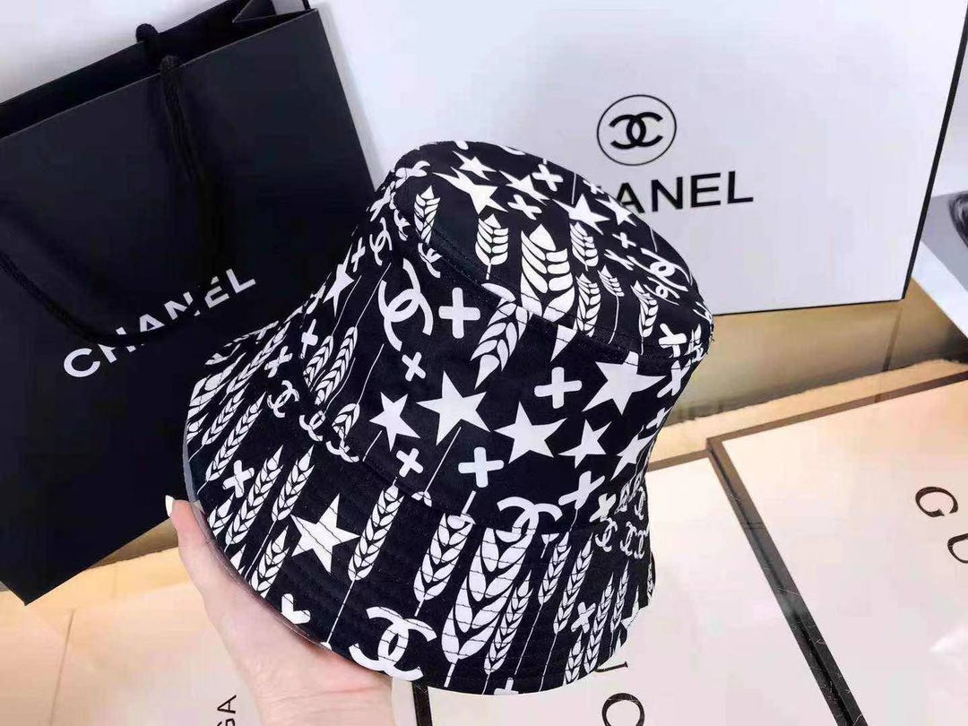 Gorro tipo pescador de trigo con estrella personalizado