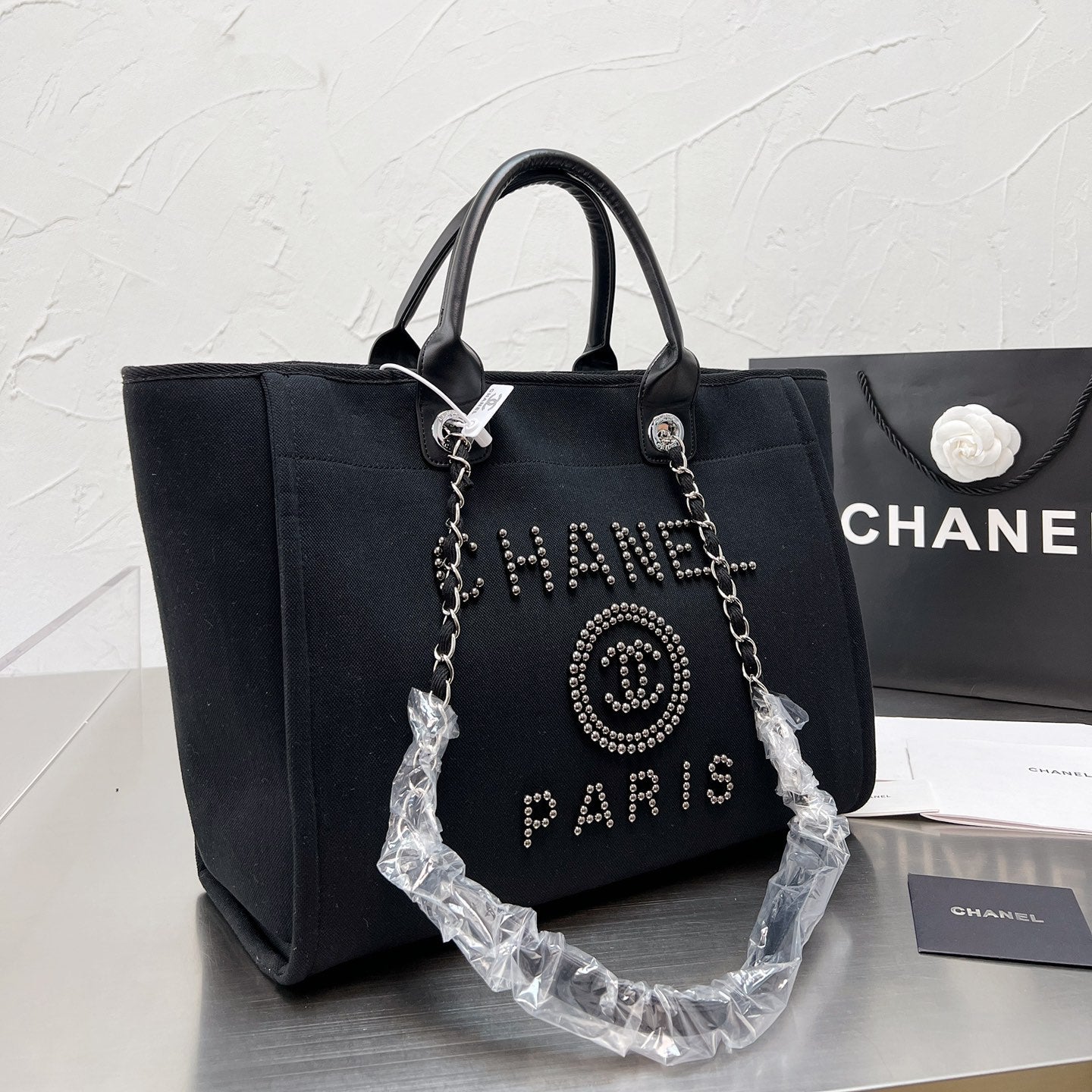 Sac de plage brodé de perles