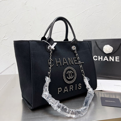 Sac de plage brodé de perles