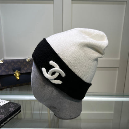 Gorro de lana de cachemira versátil para mujer