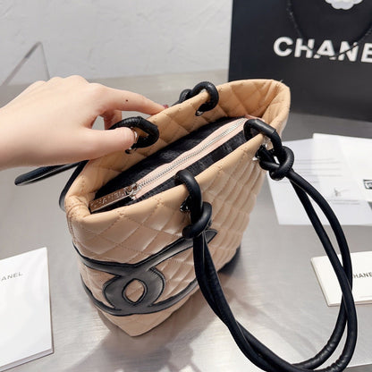 Bolso de cuero pequeño
