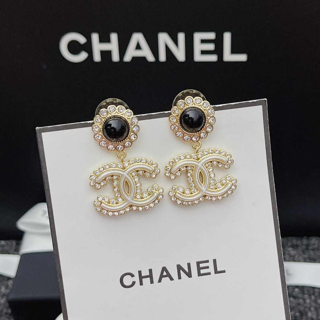 Pendientes de Diamantes y Cristales de Flores