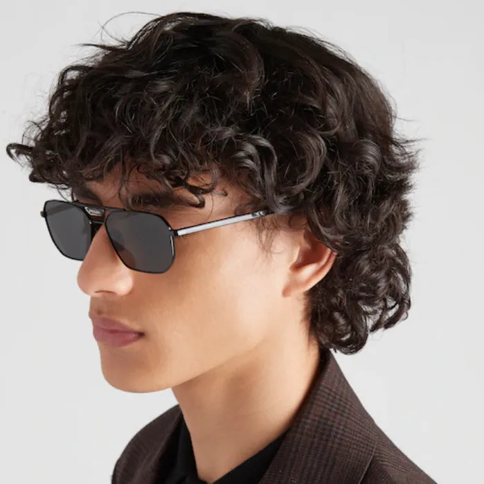 Nouvelles lunettes de soleil à monture Letter