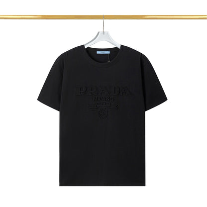 T-shirt à impression en relief
