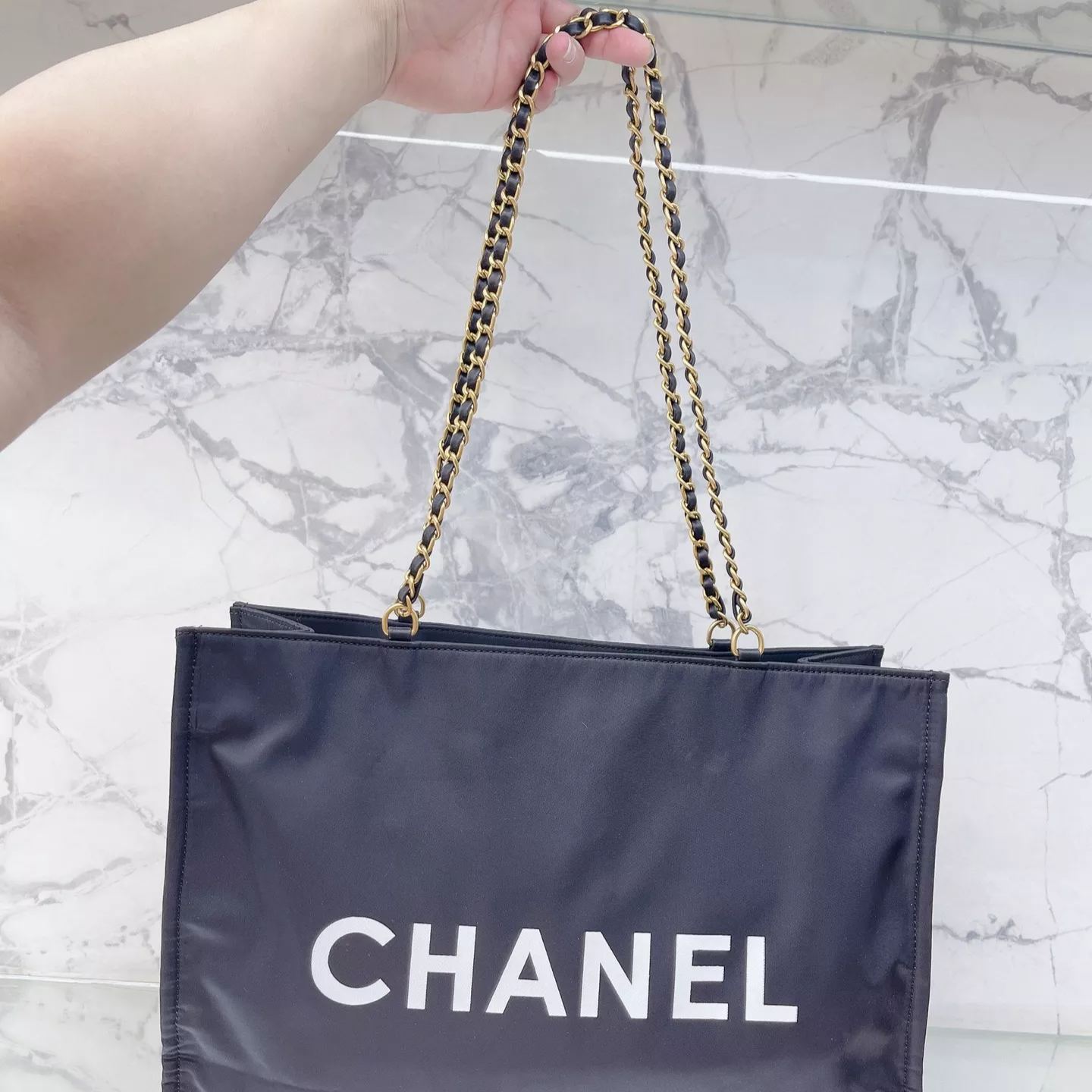 Sac fourre-tout grande capacité à bandoulière chaîne