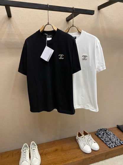 T-shirt en pierres semi-précieuses fait main