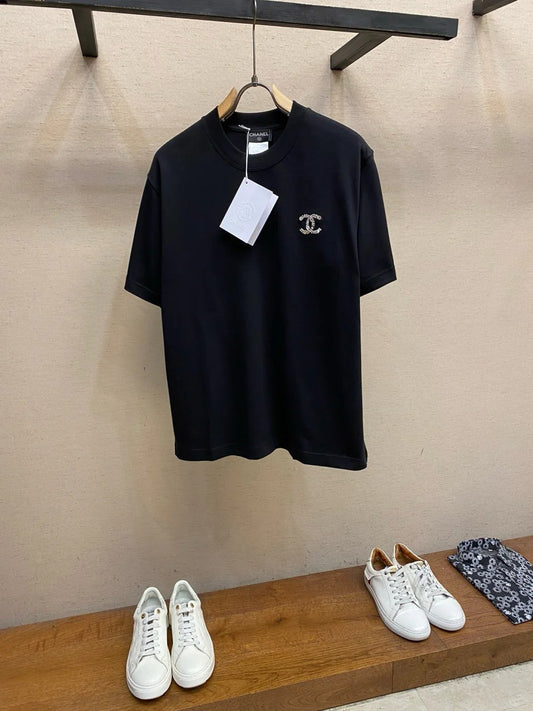 T-shirt en pierres semi-précieuses fait main