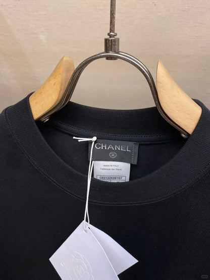 T-shirt en pierres semi-précieuses fait main