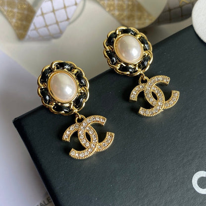 Pendientes Colgantes con Letras de Perlas y Circonitas Vintage