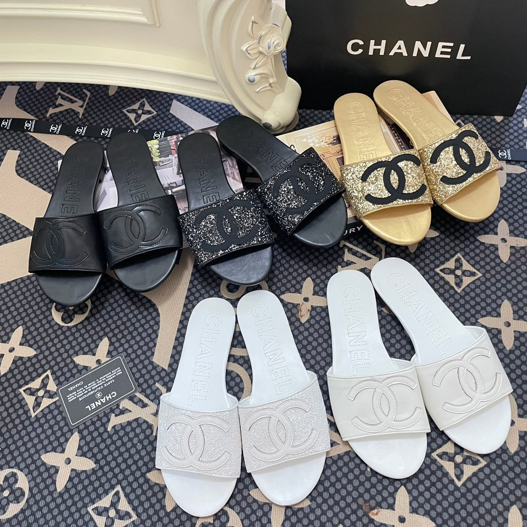 Mules plates à sequins