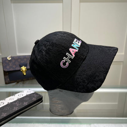 Casquette de baseball brodée colorée à motif 3D