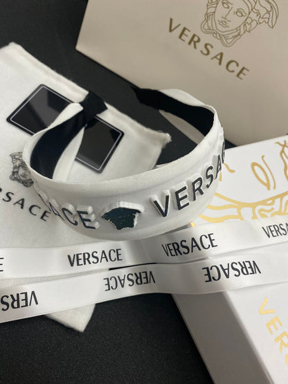Bandeau classique avec logo
