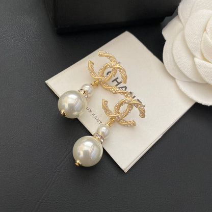 Pendientes colgantes de perlas