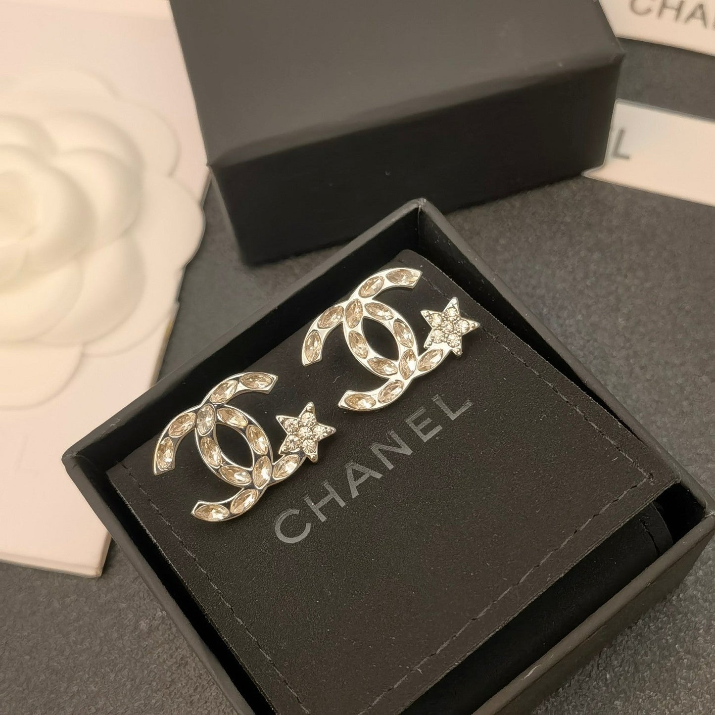 Pendientes de Estrella con Diamantes de Cristal
