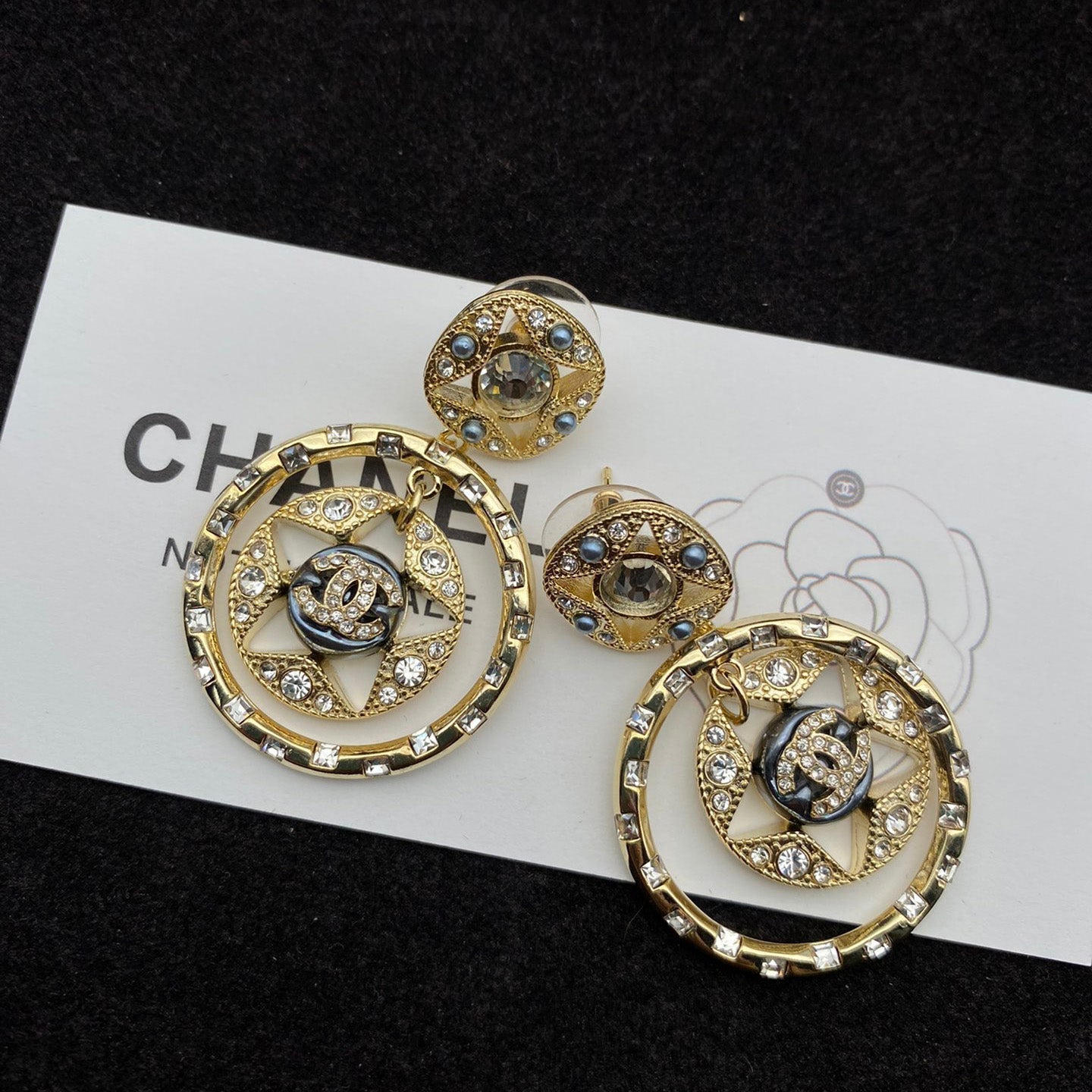 Boucles d'oreilles élément étoile baroque